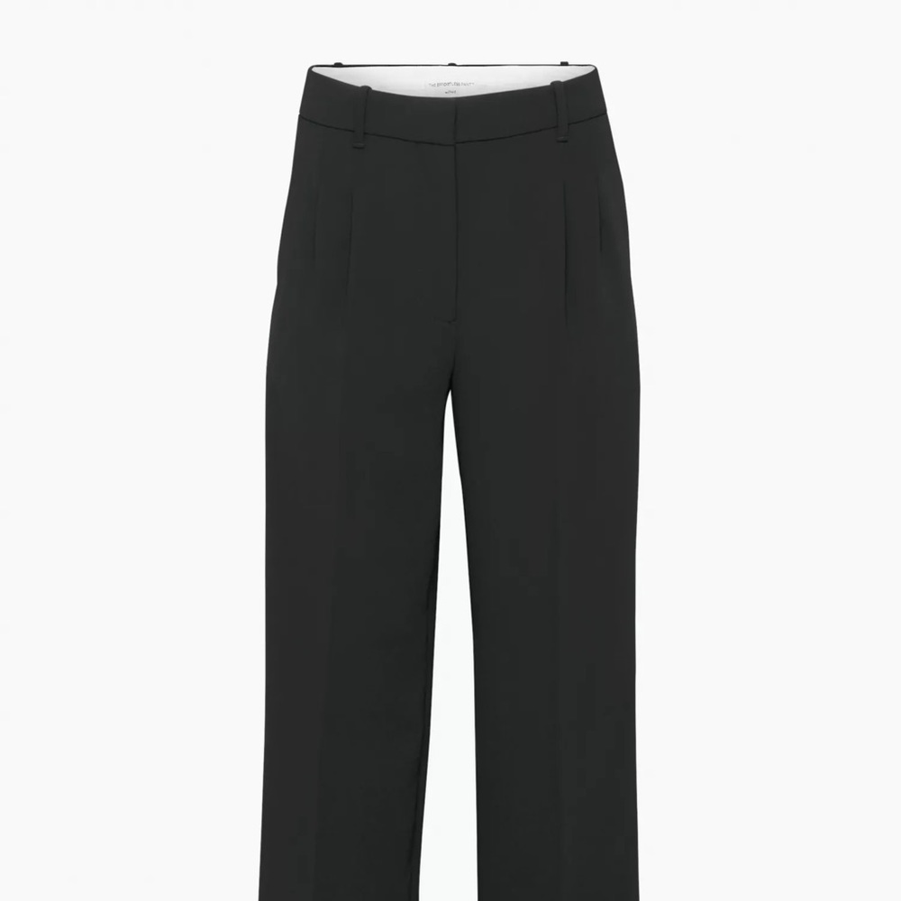 Aritzia Effortless Pant in Black size 12
